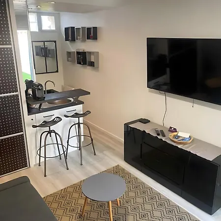 Apartment Tiny Modern Next To Croisette With Ac