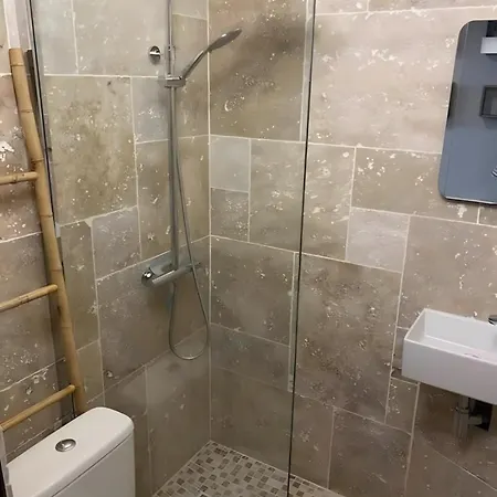 Appartement Tiny Modern Next To Croisette With Ac Cannes